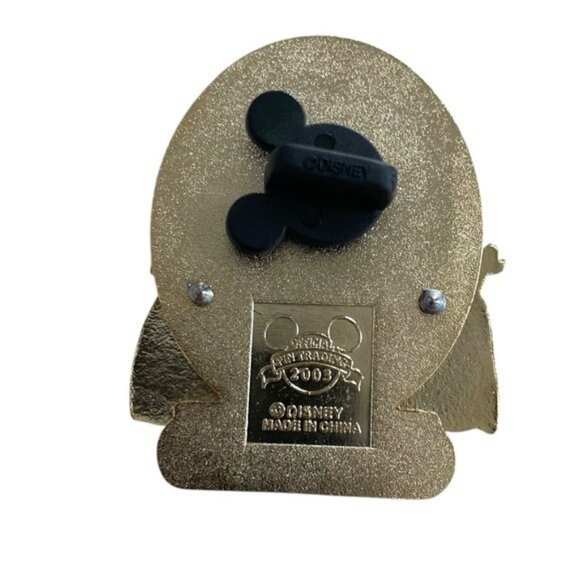 Disney Pin Disneyland's Princess Club Enamel Pin Castle Background 2003 EUC - Picture 5 of 7